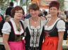 Schick im Dirndl